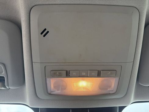 Used 2014 Chevrolet Cruze LTZ image 38