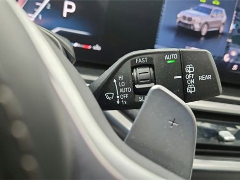Used 2026 BMW X7 xDrive40i image 74