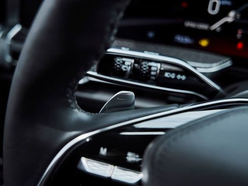 Used 2025 Cadillac Escalade V image 72