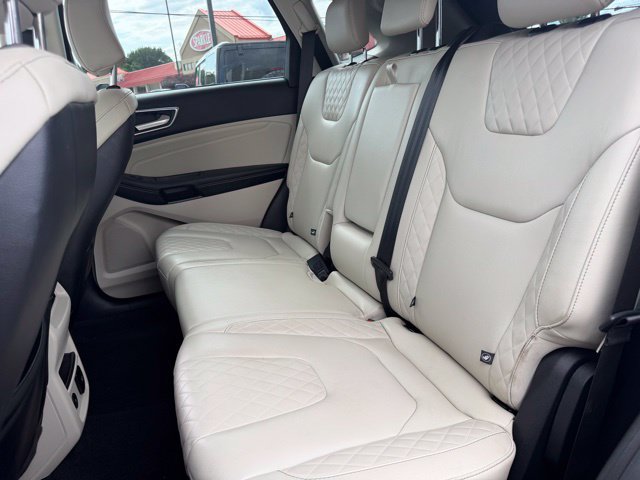 Used 2023 Ford Edge Titanium w/ Cargo Accessory Package AWD/4WD image 31