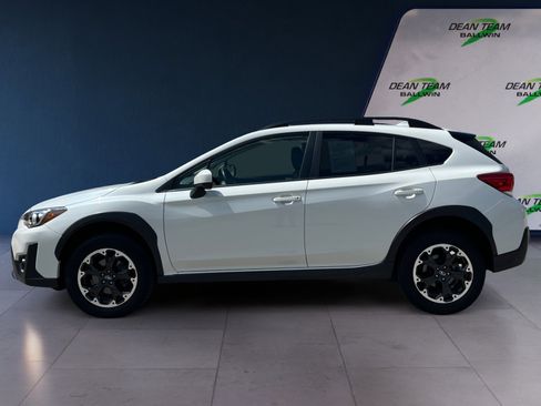 Certified 2023 Subaru Crosstrek 2.0i Premium AWD/4WD image 4
