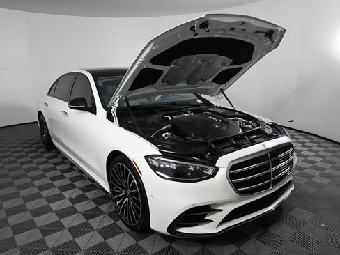 Certified 2023 Mercedes-Benz S 580 4MATIC Sedan image 32