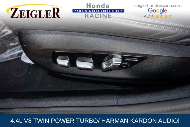 Used 2023 BMW M550i xDrive AWD/4WD image 17