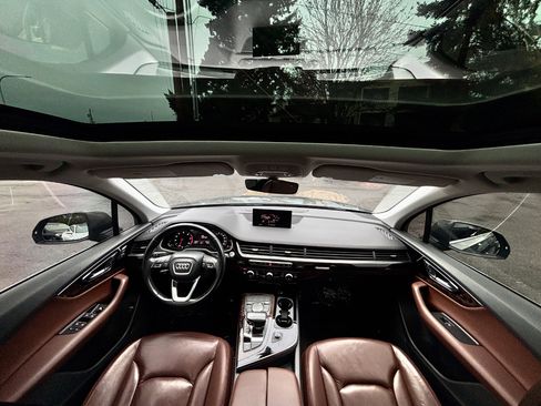 Used 2017 Audi Q7 3.0T Premium image 15