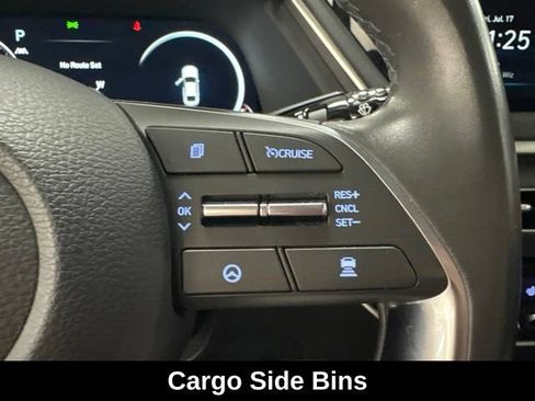 Used 2023 Hyundai Sonata SEL w/ Convenience Package FWD image 17