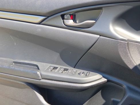 Used 2021 Honda Civic Sport image 27