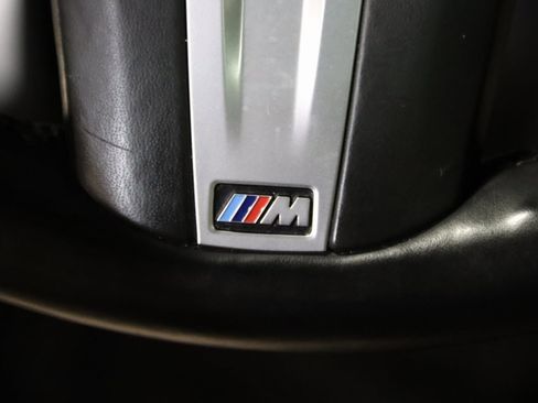 Used 2018 BMW M550i xDrive image 43