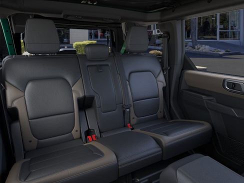 New 2025 Ford Bronco Big Bend w/ Black Diamond Package image 11