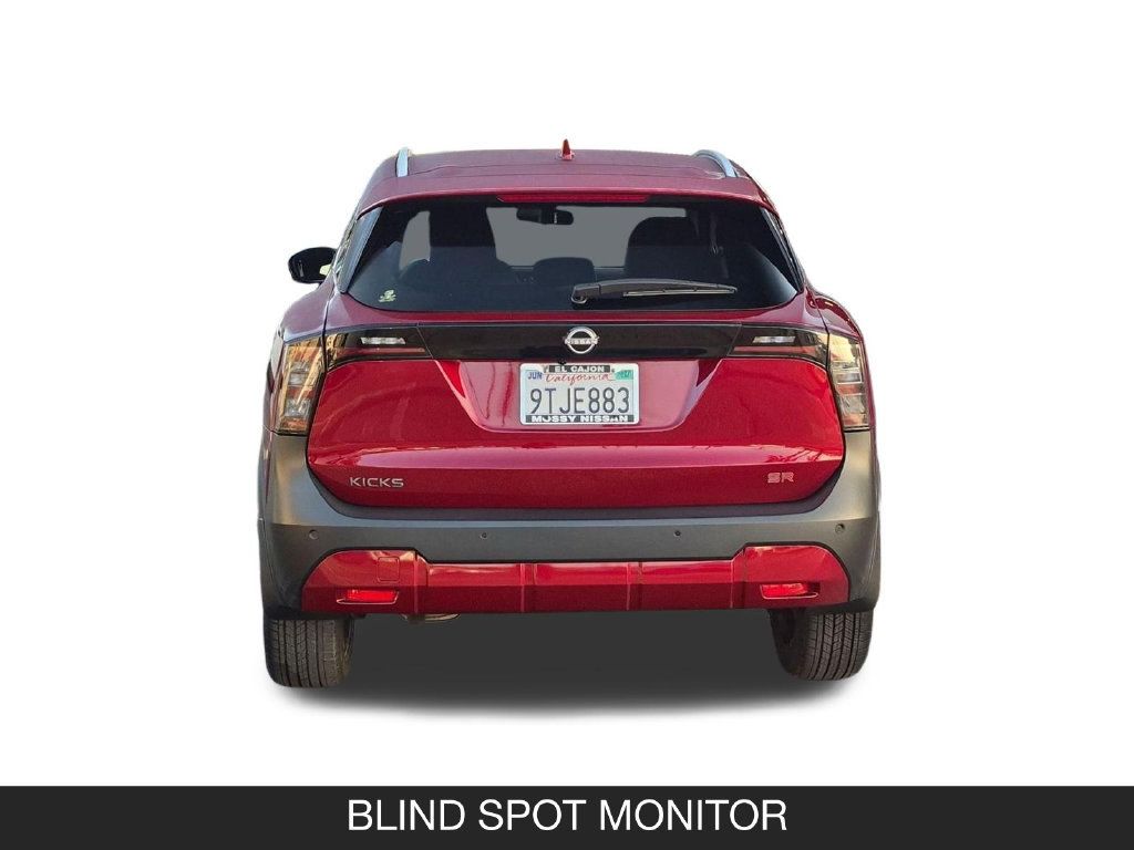 Certified 2025 Nissan Kicks SR FWD image 7
