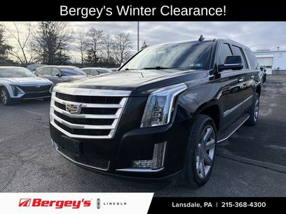Used 2018 Cadillac Escalade ESV Luxury