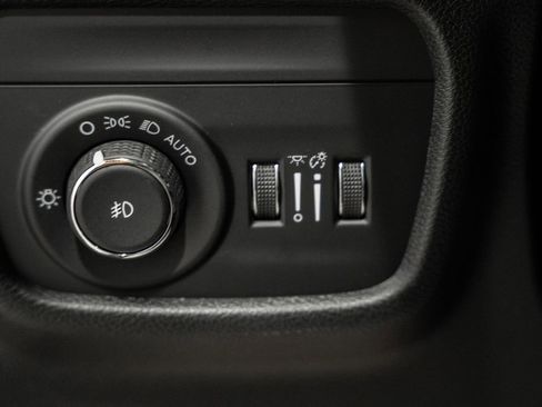 New 2025 Jeep Grand Cherokee Limited image 38