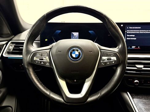 Used 2023 BMW i4 eDrive35 RWD image 21