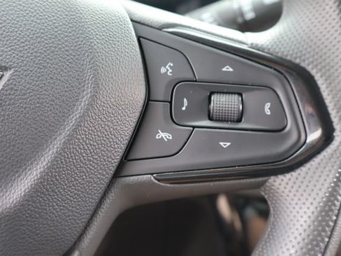 Used 2024 Chevrolet TrailBlazer LT FWD image 24
