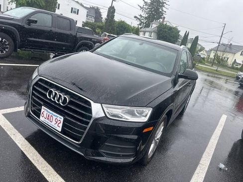 Used 2017 Audi Q3 2.0T Premium AWD/4WD image 1
