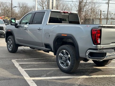 New 2026 GMC Sierra 2500 SLE w/ SLE Value Package; image 8