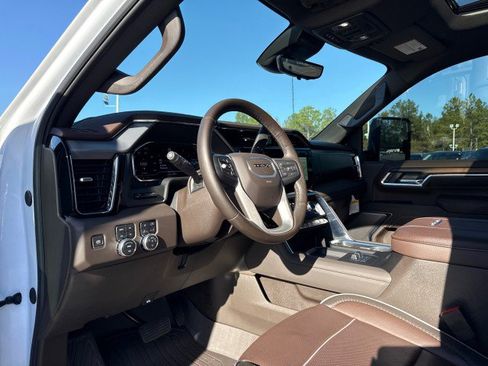 Used 2024 GMC Sierra 2500 Denali w/ Denali Reserve Package image 19