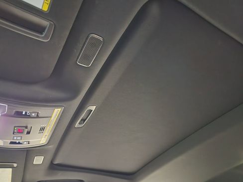 Used 2024 Lexus ES 350 w/ Premium Package image 44