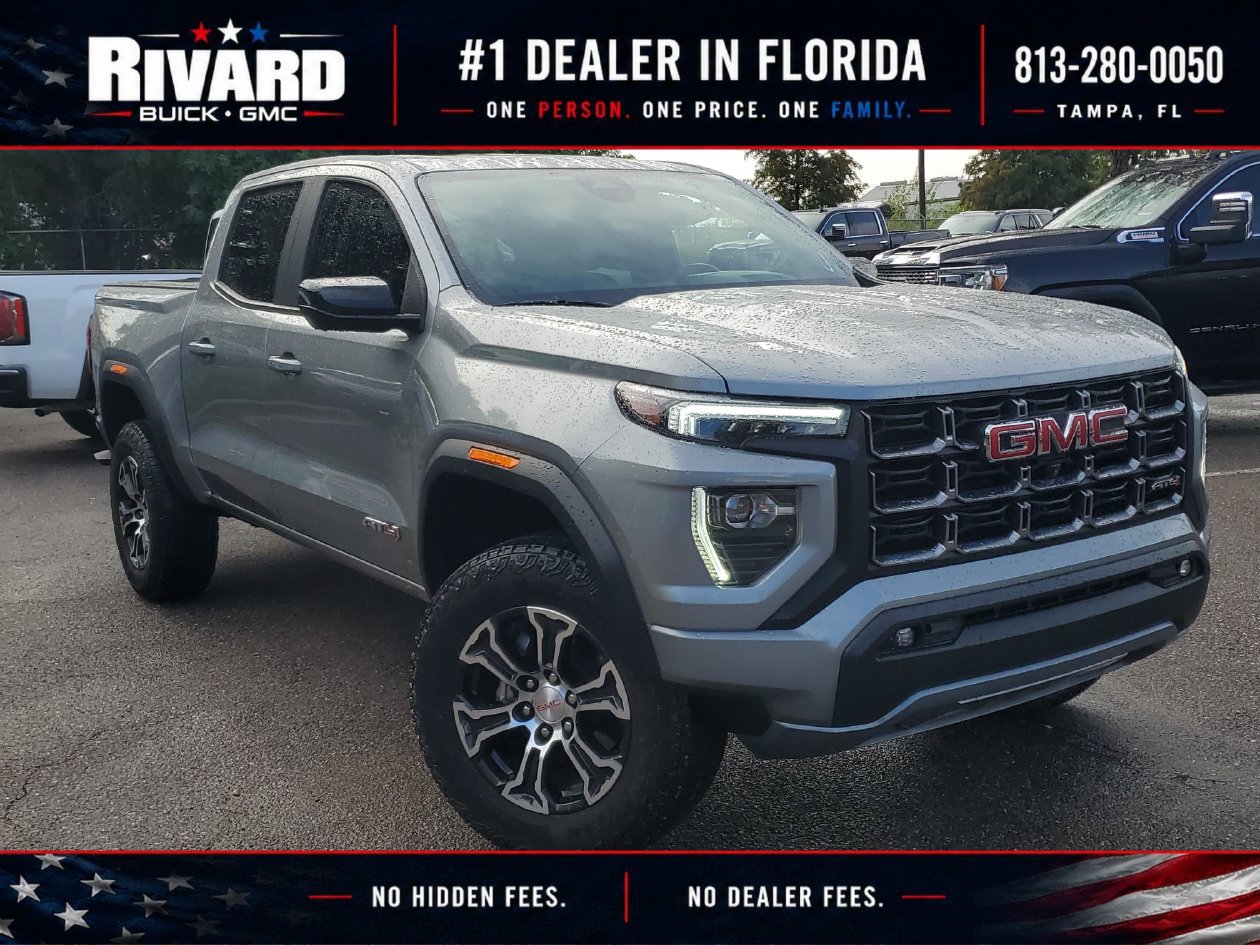 Used 2024 GMC Canyon AT4 w/ AT4 Premium Package AWD/4WD image 1