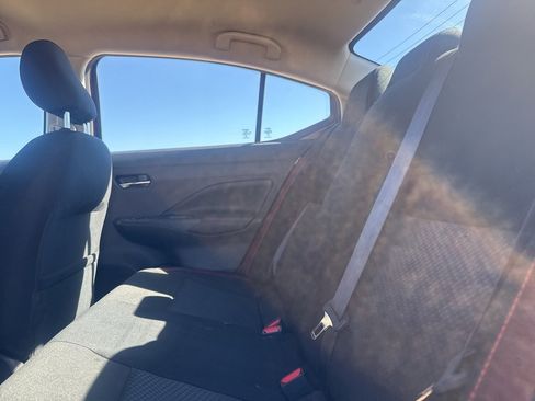 Used 2025 Nissan Versa SR w/ Trunk Package image 36