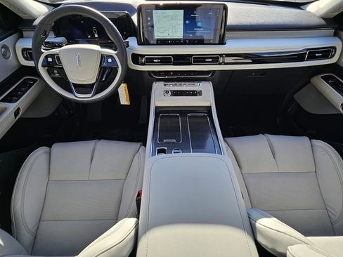New 2026 Lincoln Aviator Reserve image 16