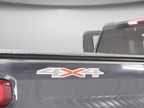 Used 2023 Chevrolet Silverado 1500 Custom AWD/4WD image 29