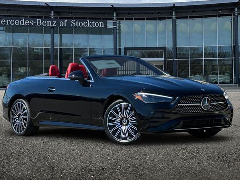 New 2026 Mercedes-Benz CLE 300 4MATIC Cabriolet image 2
