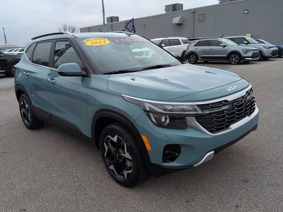 Used 2024 Kia Seltos EX