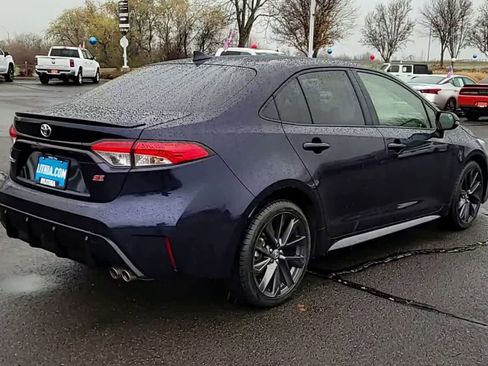 Used 2024 Toyota Corolla SE image 8