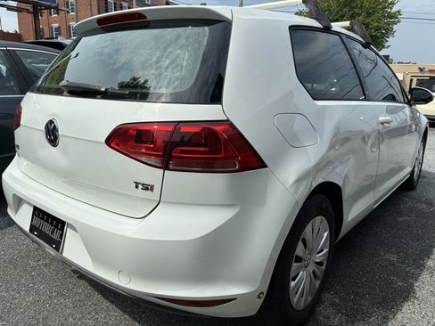 Used 2015 Volkswagen Golf Launch Edition FWD image 4