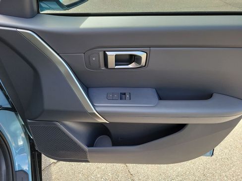 New 2027 Kia Seltos X-Line S w/ X-Line S Premium Package AWD/4WD image 8