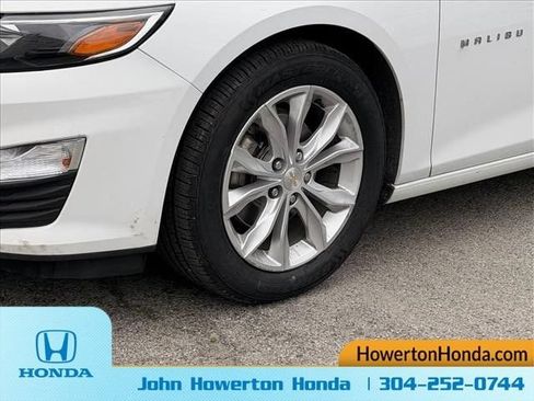 Used 2023 Chevrolet Malibu LT FWD image 12