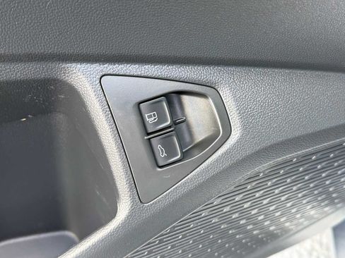 Certified 2023 Volkswagen Jetta SE w/ Panoramic Sunroof Package FWD image 14