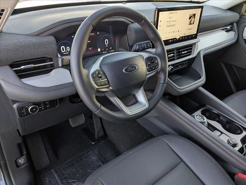 New 2026 Ford Explorer Active w/ Active Comfort Package image 3