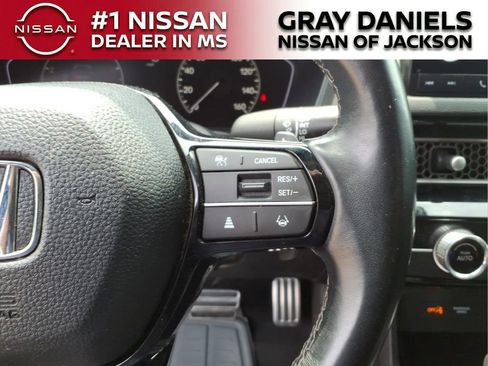 Used 2024 Honda Civic Sport image 14