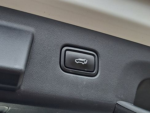 Used 2022 Hyundai Tucson Limited w/ Cargo Package image 31