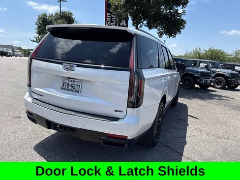 Used 2022 Cadillac Escalade Sport Platinum RWD image 10