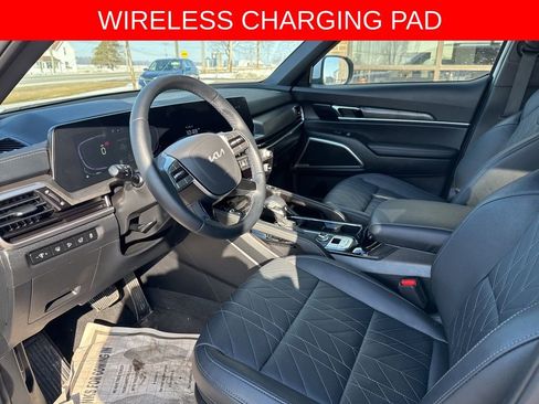 Used 2025 Kia Telluride EX X-Line image 3