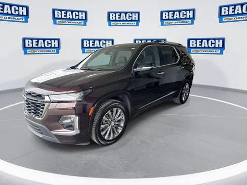 Used 2023 Chevrolet Traverse Premier w/ LPO, Floor Liner Package image 4