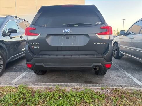 Used 2019 Subaru Forester Limited image 2