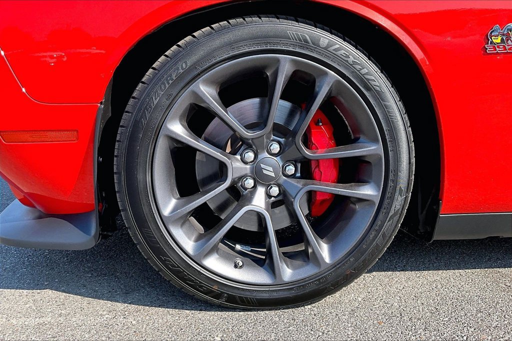 Used 2021 Dodge Challenger R/T Scat Pack RWD image 34