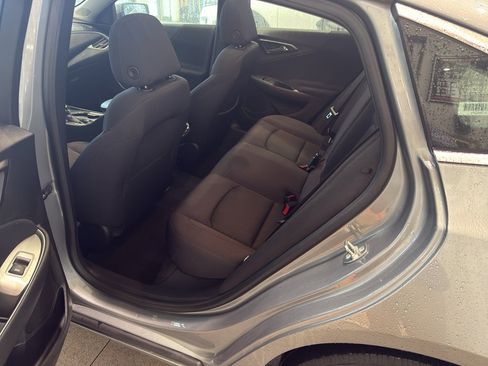 Used 2024 Chevrolet Malibu LT image 8