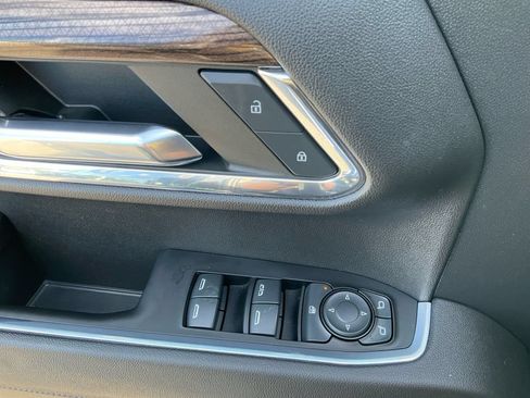 Used 2023 Chevrolet Silverado 1500 RST w/ Protection Package AWD/4WD image 27