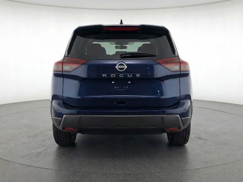 Used 2025 Nissan Rogue SV FWD image 7