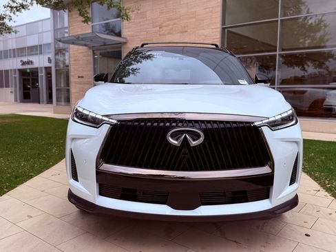 Certified 2026 INFINITI QX60 Autograph w/ Autograph Tech Package image 3