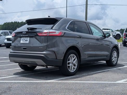 Certified 2024 Ford Edge SEL AWD/4WD image 5