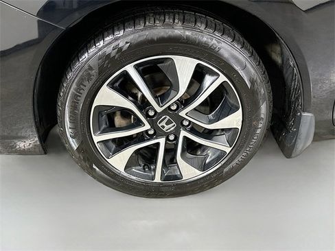 Used 2015 Honda Civic EX image 11