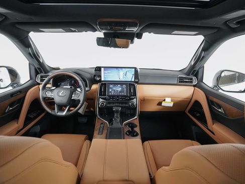 New 2026 Lexus LX 600 4WD w/ Luxury Package image 13