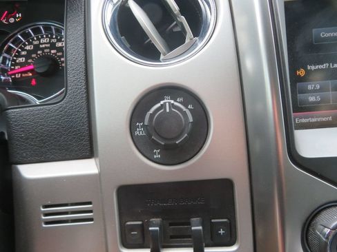 Used 2014 Ford F150 FX4 w/ Equipment Group 402A Luxury AWD/4WD image 44