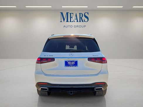 Used 2024 Mercedes-Benz GLS 450 4MATIC w/ Pinnacle Trim Package image 4