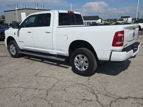 Used 2024 RAM 2500 Laramie AWD/4WD image 7